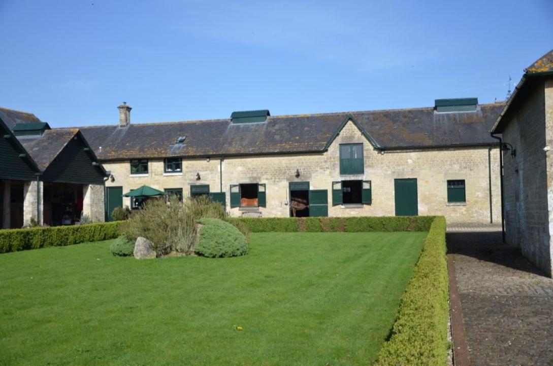Stable Cottage Teffont Magna Экстерьер фото